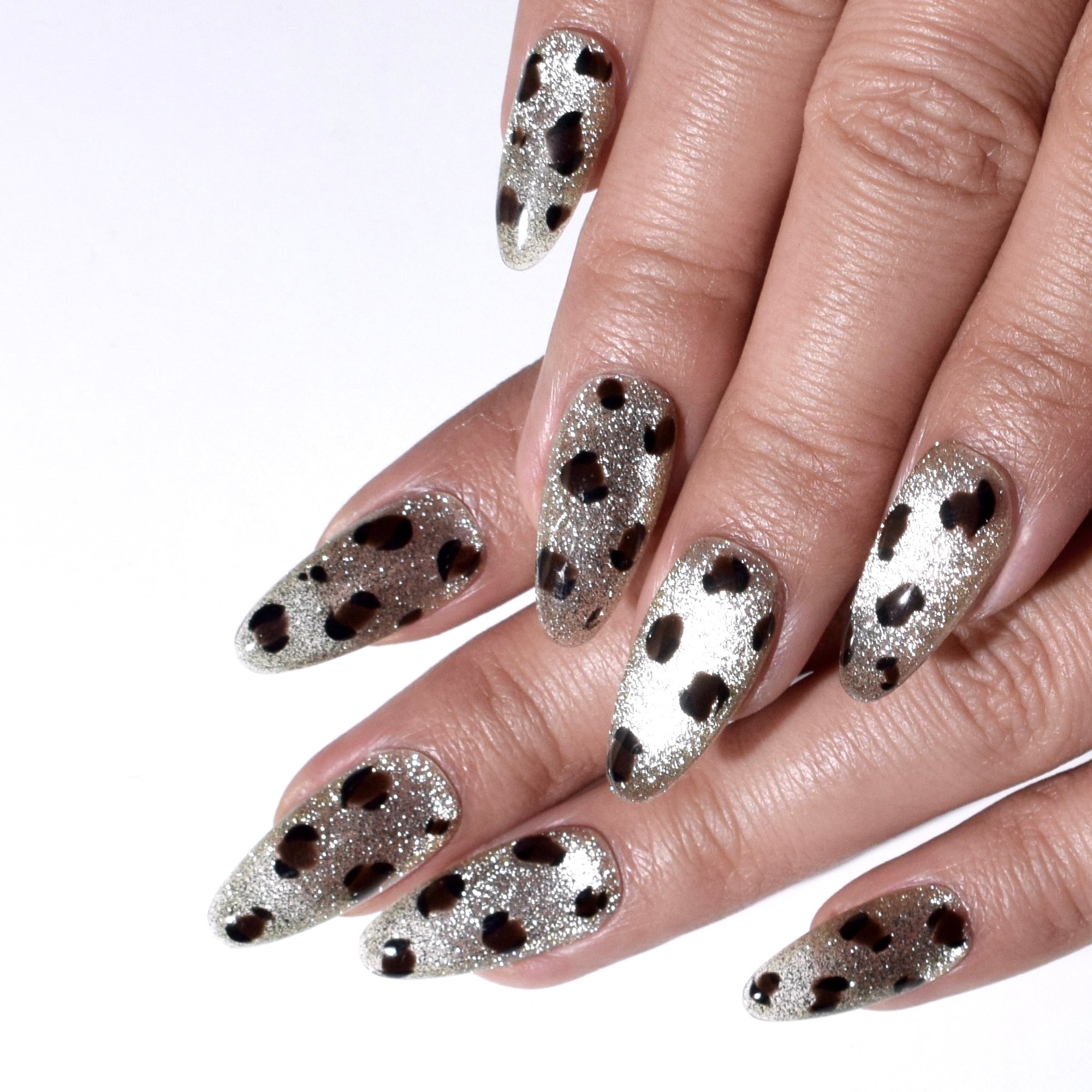 GOLDEN LEOPARD